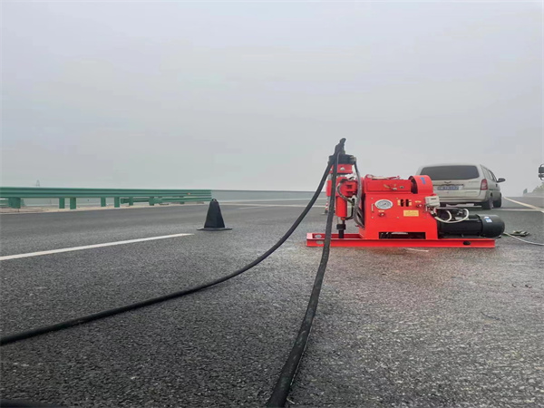 连云港马路路基路面开裂下沉注浆加固灌浆